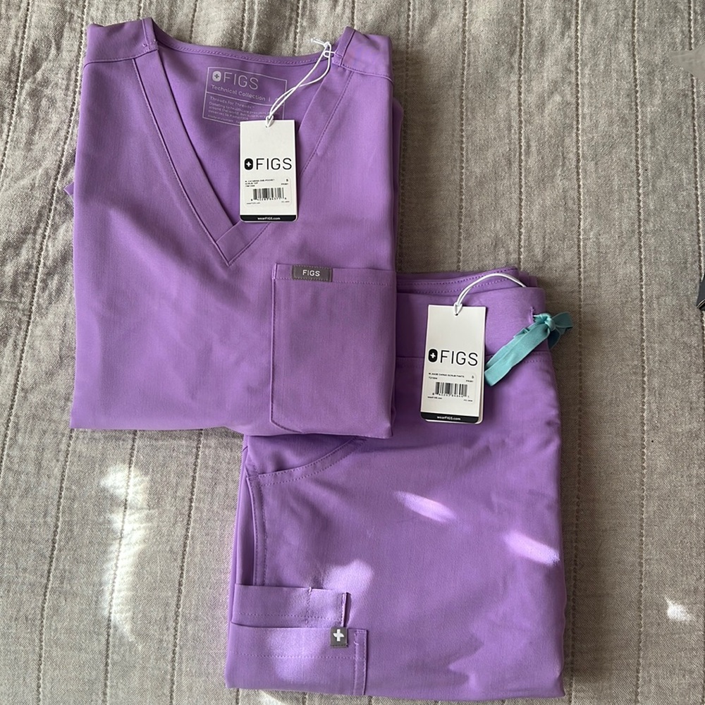 Lilac Figs Scrubs Set